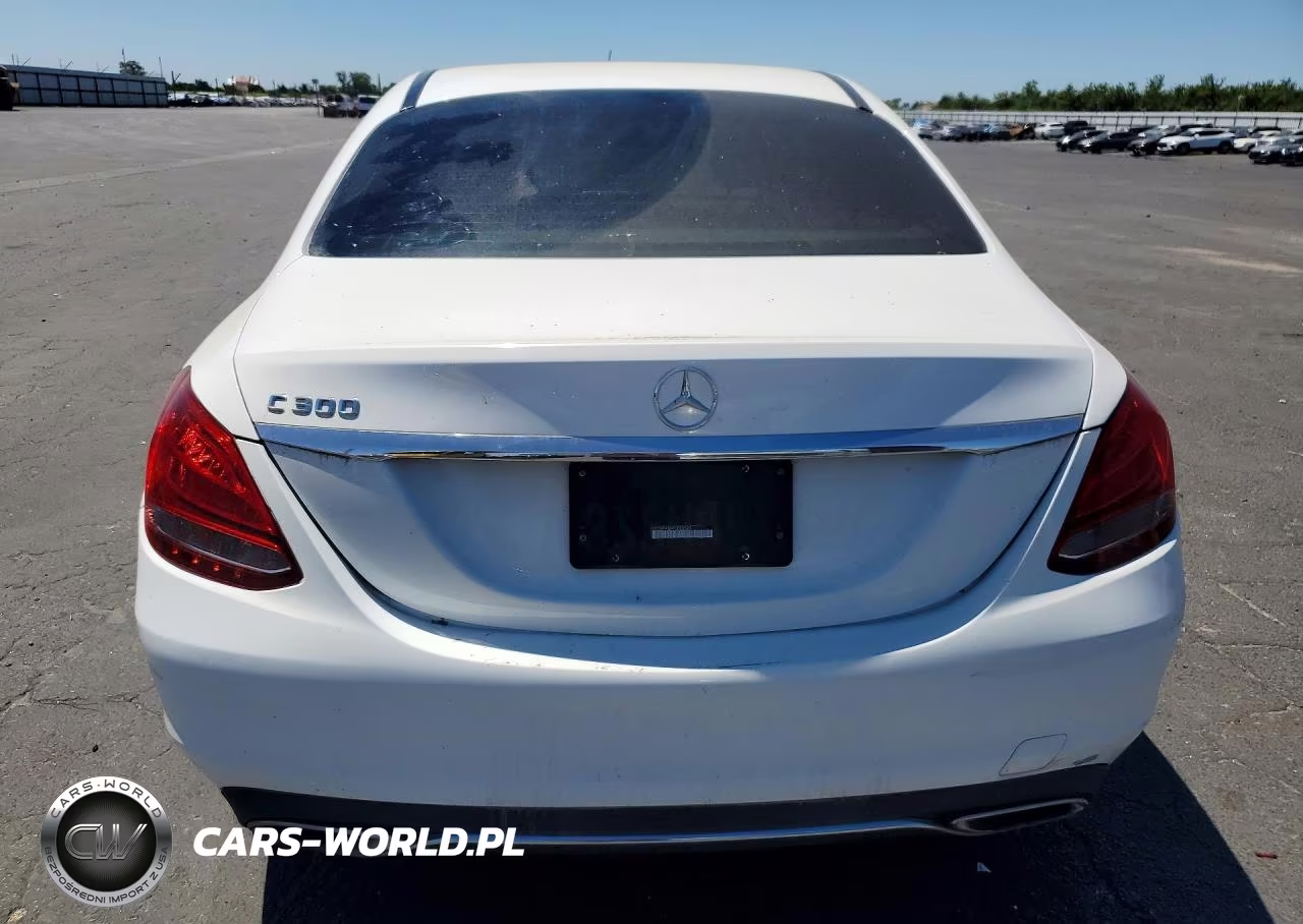 2015 Mercedes-Benz C 300 VIN:55SWF4JB4FU085529 - 6