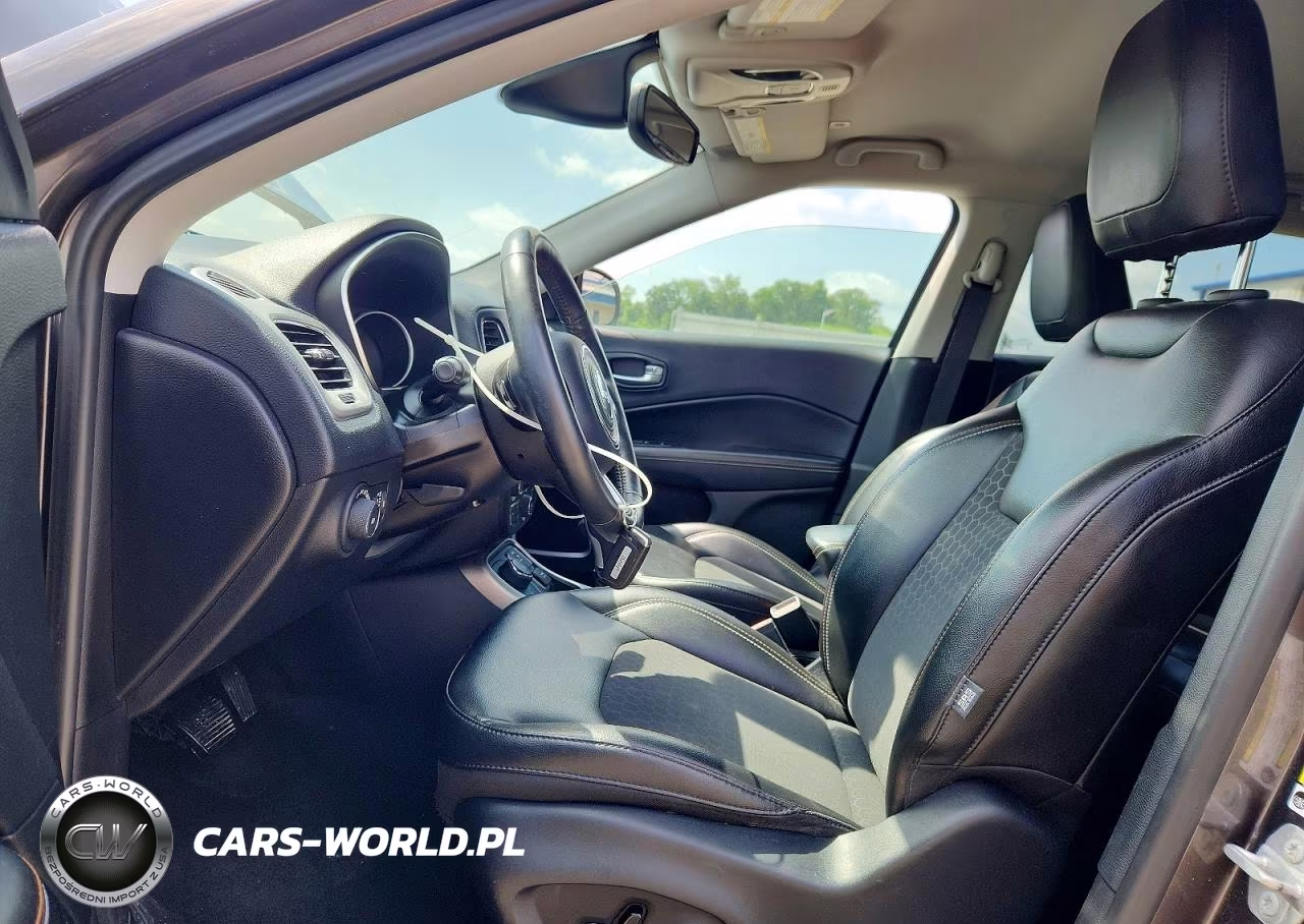 2019 Jeep Compass Latitude VIN:3C4NJDBB3KT593366 - 7