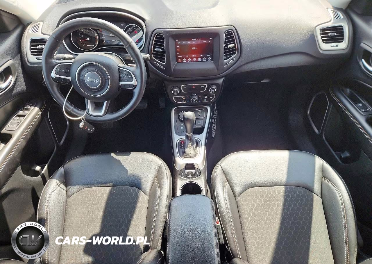 2019 Jeep Compass Latitude VIN:3C4NJDBB3KT593366 - 8