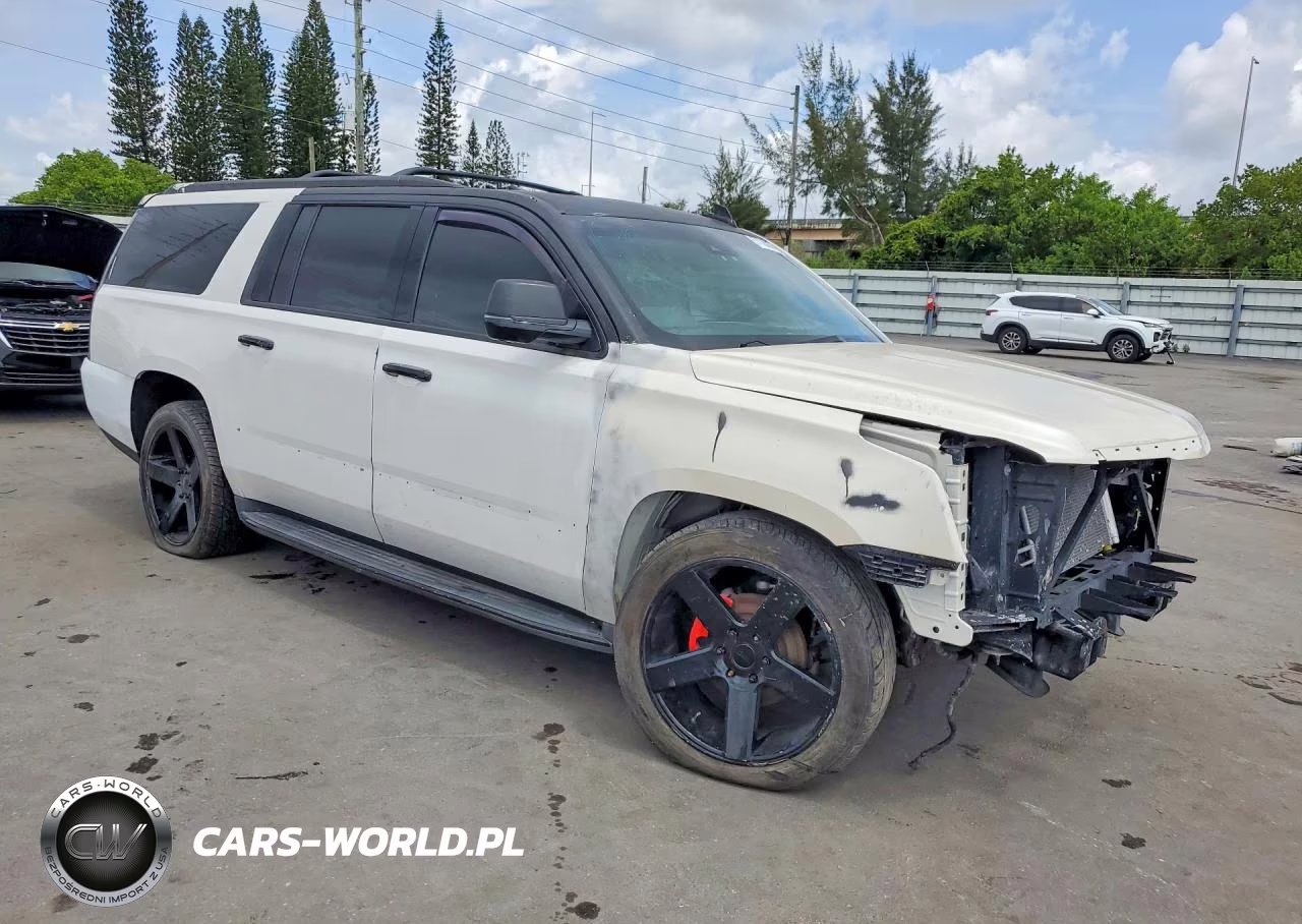 2016 Cadillac Escalade Esv Luxury VIN:1GYS4HKJ9GR177082 - 4