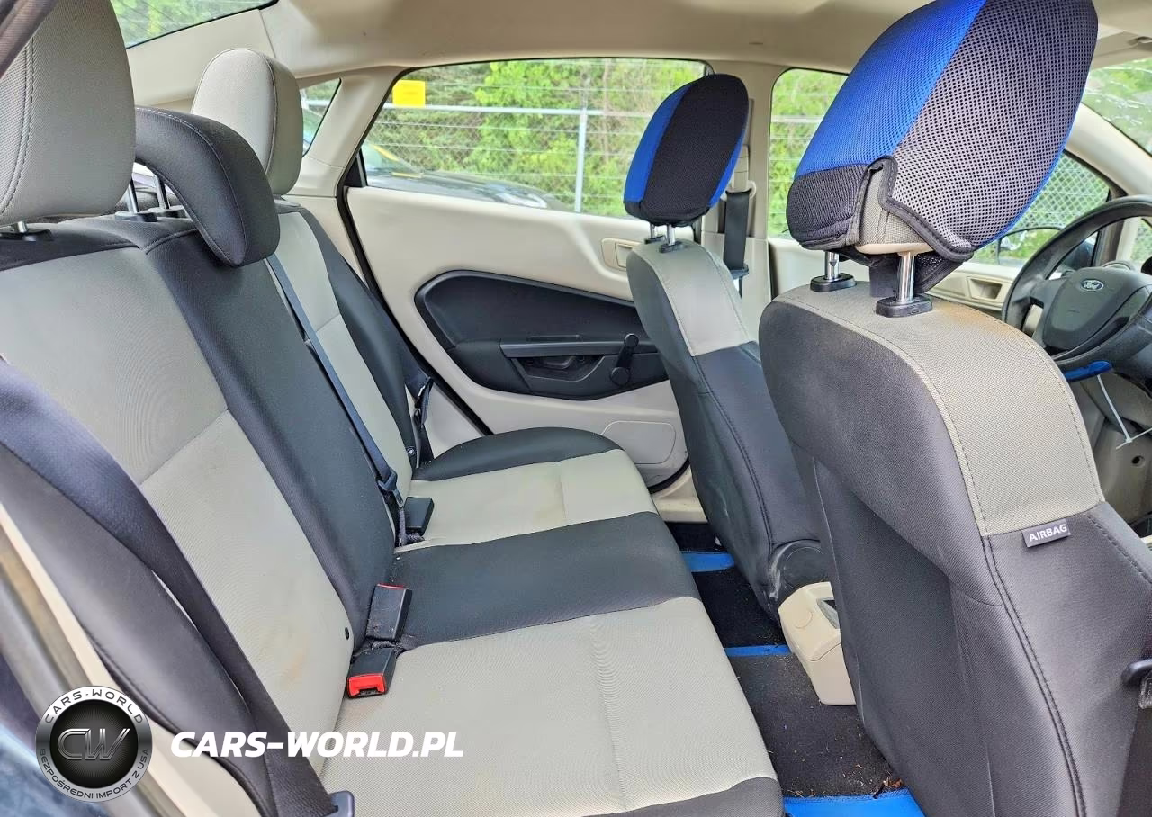 2011 Ford Fiesta S VIN:3FADP4AJ6BM238713 - 10