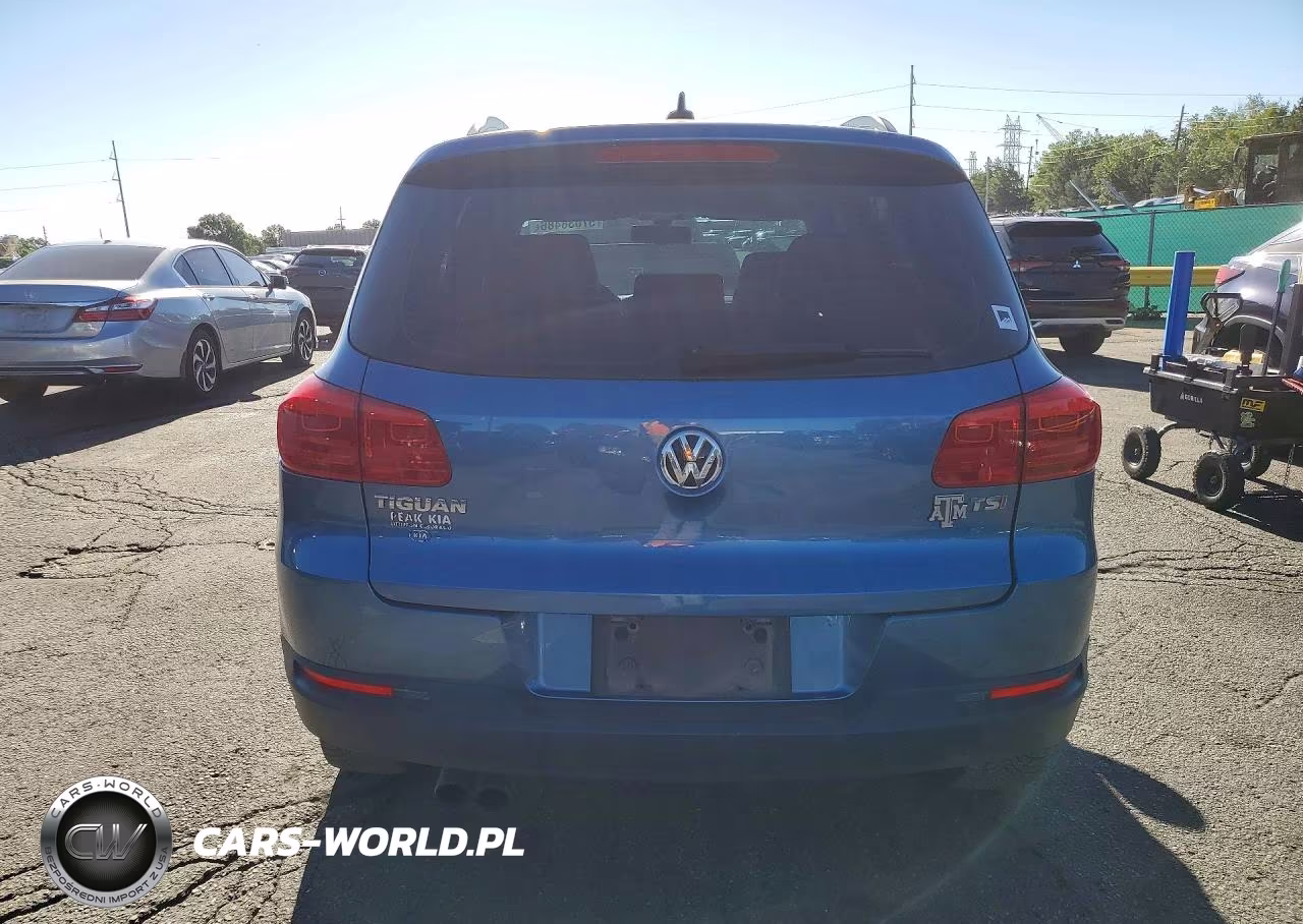 2017 Volkswagen Tiguan S VIN:WVGAV7AX7HK004603 - 6