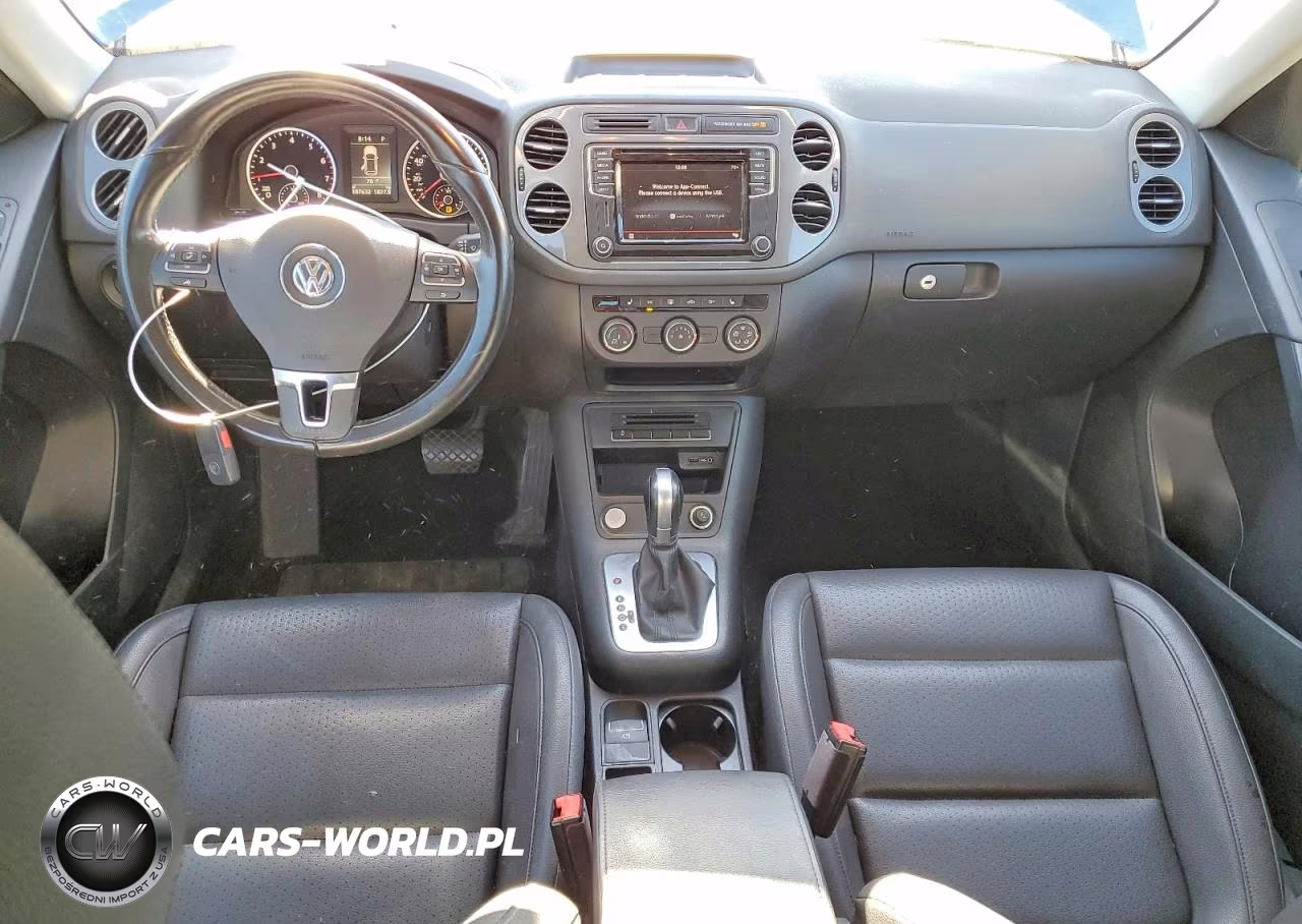 2017 Volkswagen Tiguan S VIN:WVGAV7AX7HK004603 - 8