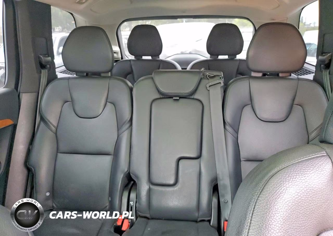 2023 Volvo Xc90 Plus VIN:YV4H60CNXP1912211 - 10