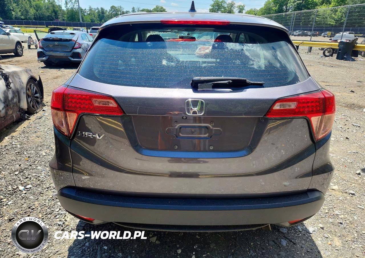 2017 Honda Hr-V Lx VIN:3CZRU5H3XHM704653 - 6