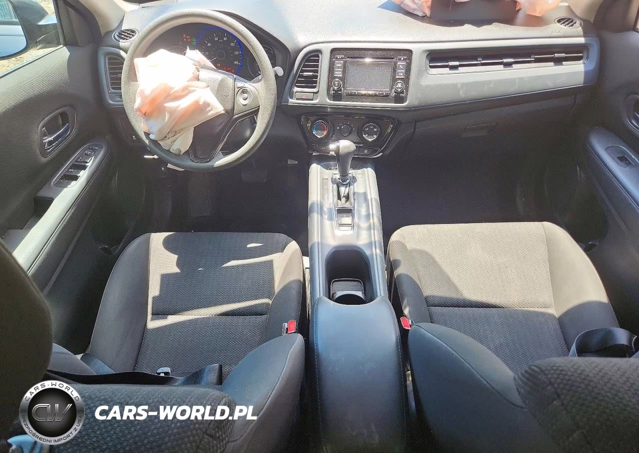 2017 Honda Hr-V Lx VIN:3CZRU5H3XHM704653 - 8