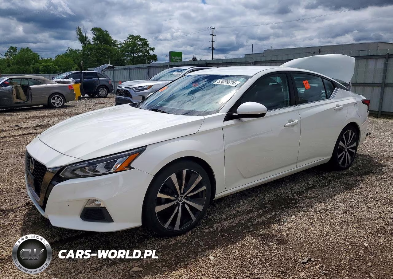 2020 Nissan Altima Sr