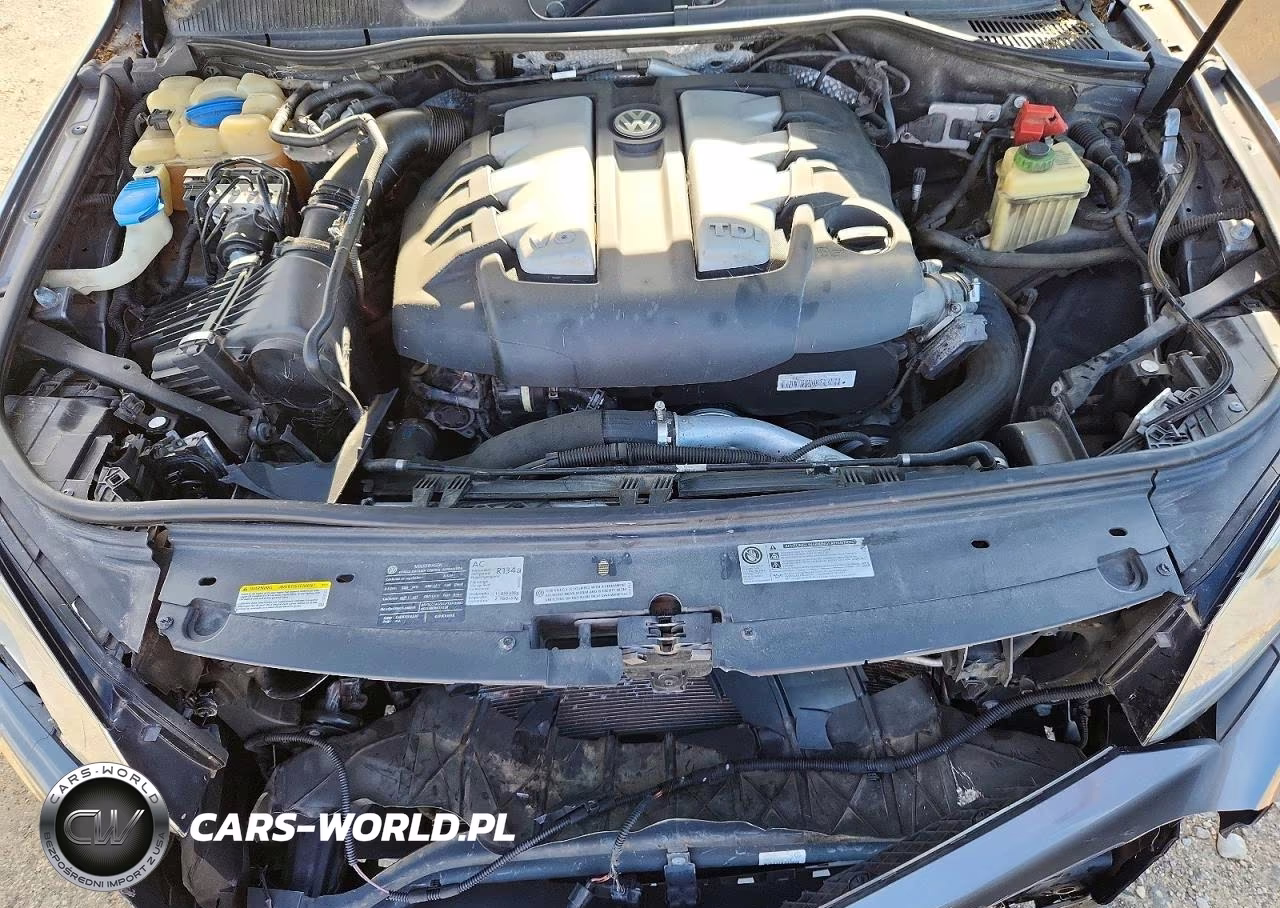 2012 Volkswagen Touareg V6 Tdi VIN:WVGFK9BP6CD004551 - 11