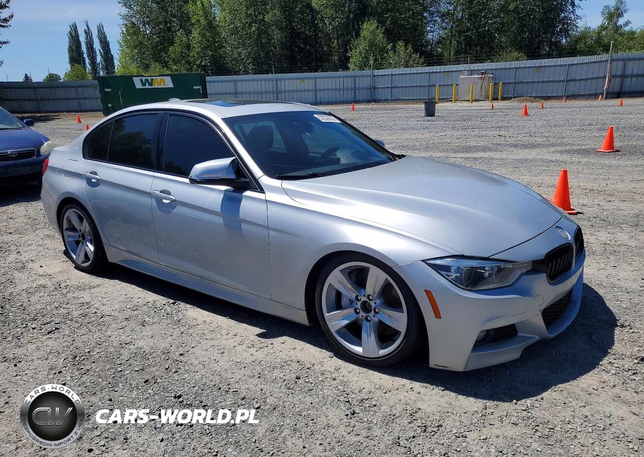 2018 BMW 330 Xi VIN:WBA8D9G53JNU66620 - 4