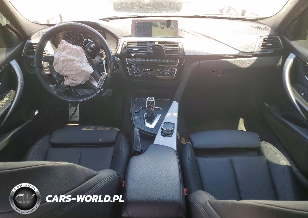 2018 BMW 330 Xi VIN:WBA8D9G53JNU66620 - 8