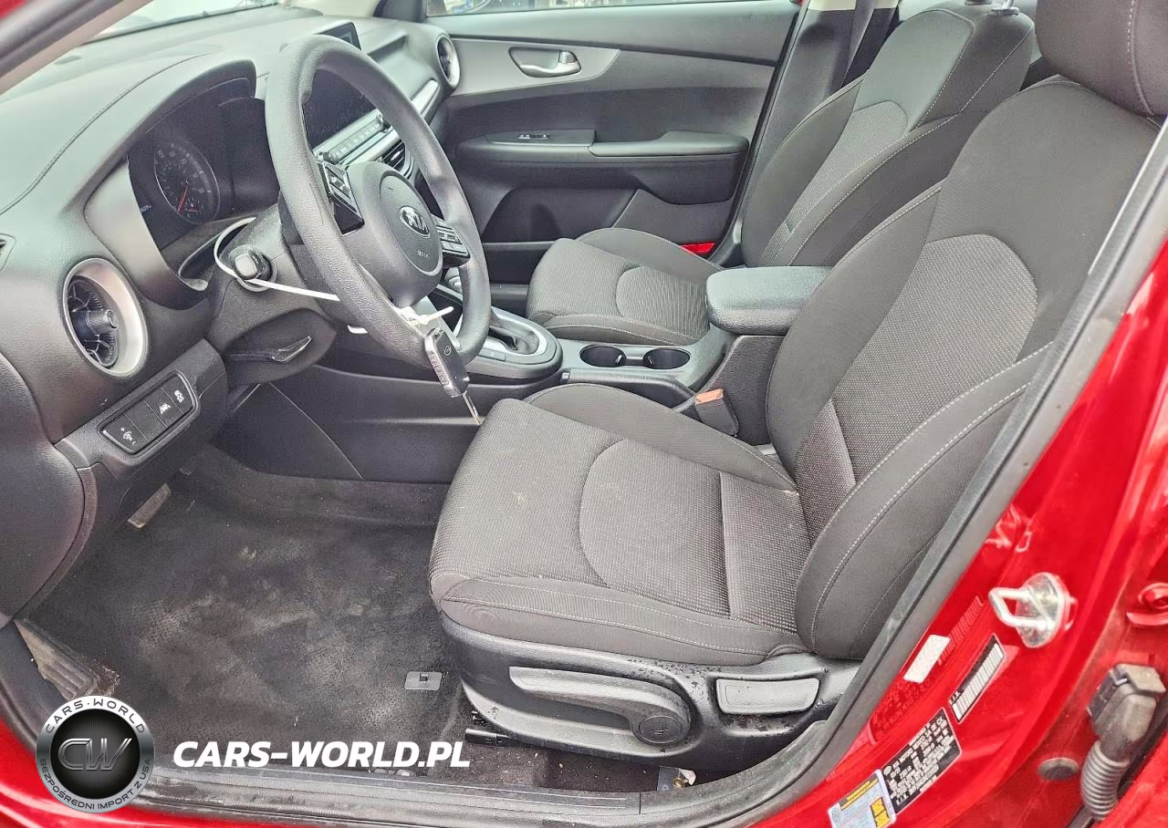 2019 Kia Forte Lxs VIN:3KPF24AD2KE131020 - 7