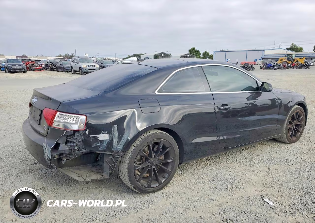2013 Audi A5 Premium Plus VIN:WAULFAFR9DA066437 - 3