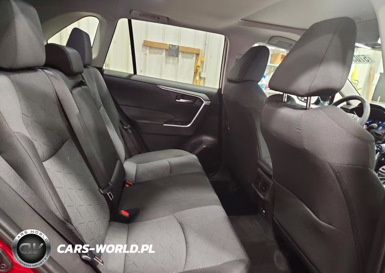 2025 Toyota Rav4 Hybrid Xle VIN:4T3RWRFV5SU202392 - 10