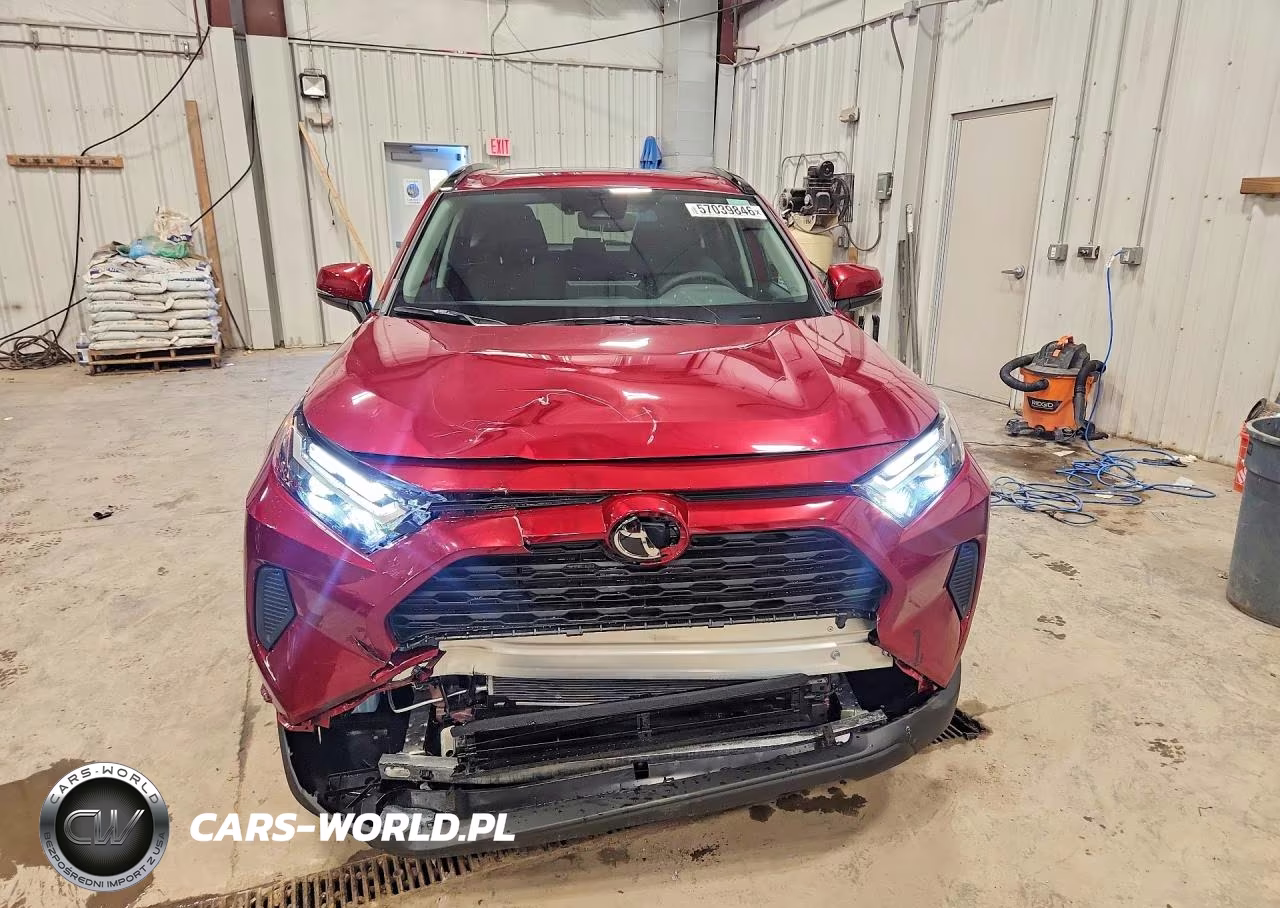 2025 Toyota Rav4 Hybrid Xle VIN:4T3RWRFV5SU202392 - 5