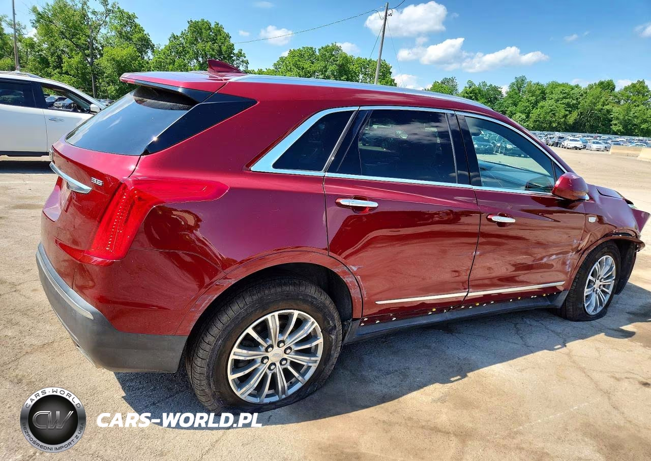 2018 Cadillac Xt5 Luxury VIN:1GYKNDRS1JZ121343 - 3