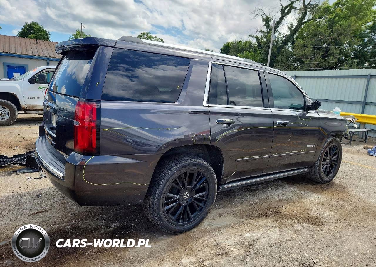 2017 Chevrolet Tahoe K1500 Premier VIN:1GNSKCKCXHR401842 - 3