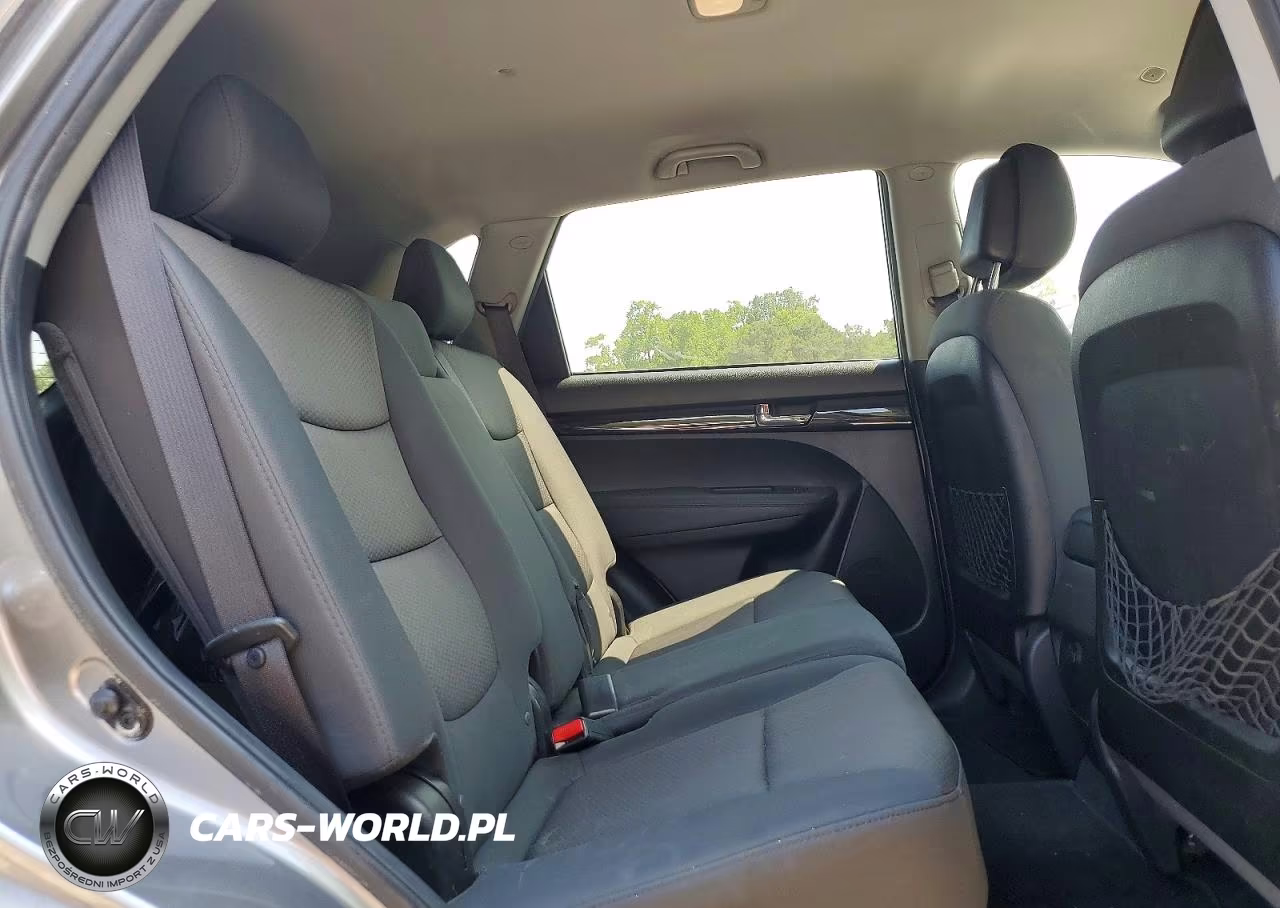 2013 Kia Sorento Lx VIN:5XYKT3A11DG378420 - 11
