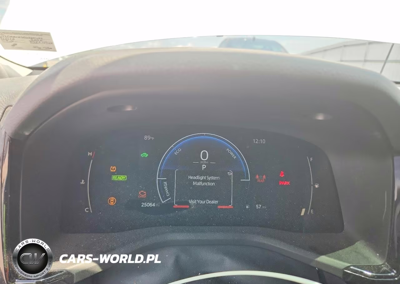 2025 Toyota Camry Le VIN:4T1DAACK4SU128489 - 9