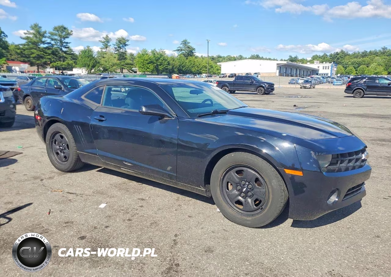 2013 Chevrolet Camaro Ls VIN:2G1FE1E34D9187249 - 4
