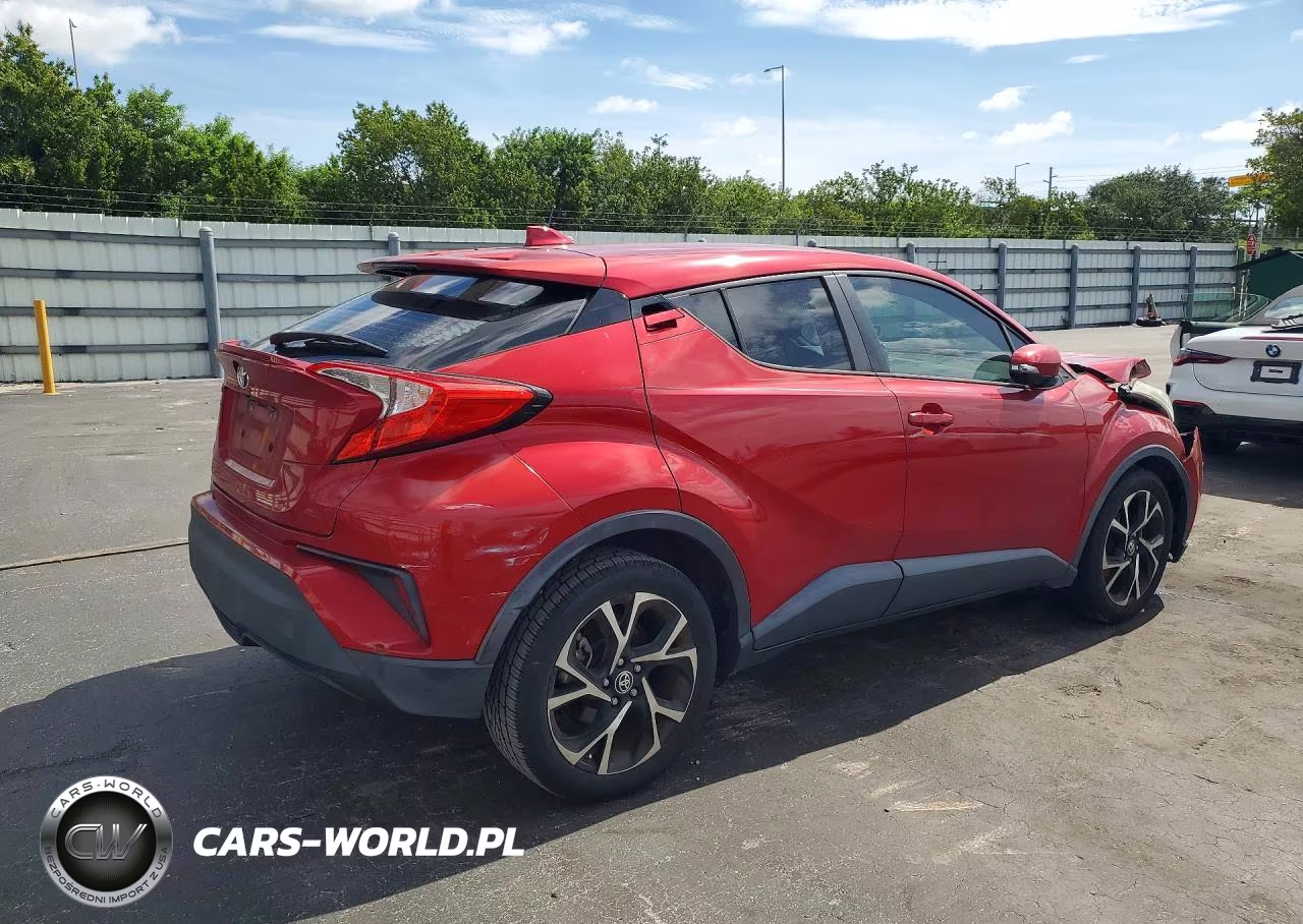 2020 Toyota C-Hr Xle VIN:NMTKHMBX1LR105911 - 3