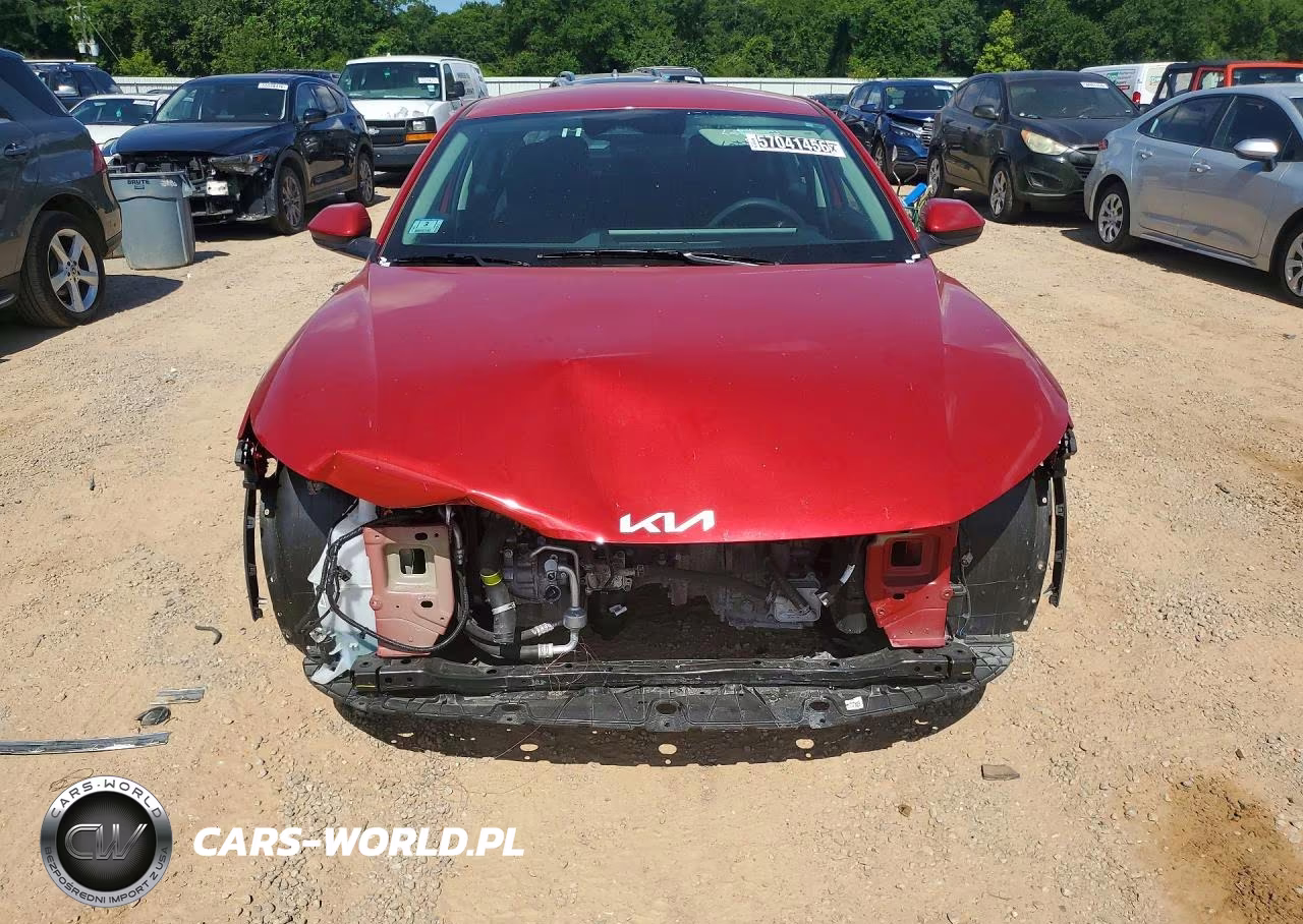 2025 Kia K4 Lxs VIN:3KPFT4DE7SE099988 - 5