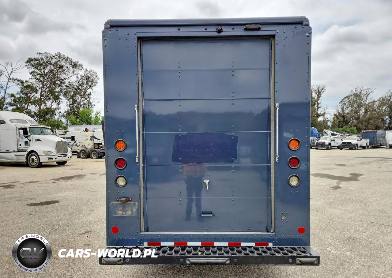 2021 Ford F59 Delivery Truck VIN:1F65F5KN0M0A01846 - 6