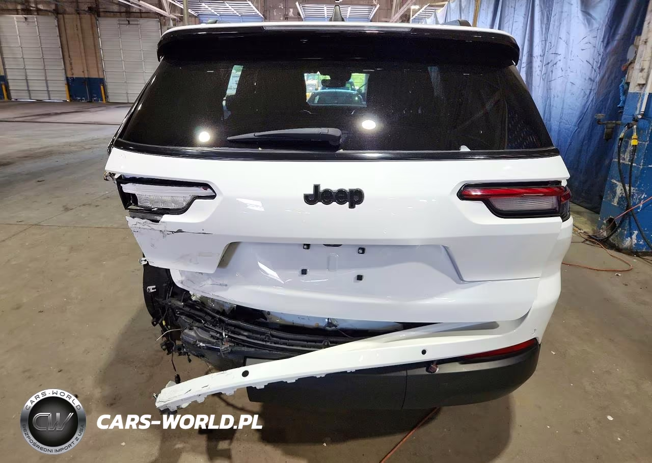 2023 Jeep Grand Cherokee L Laredo-L Altitude VIN:1C4RJKAG8P8754206 - 6