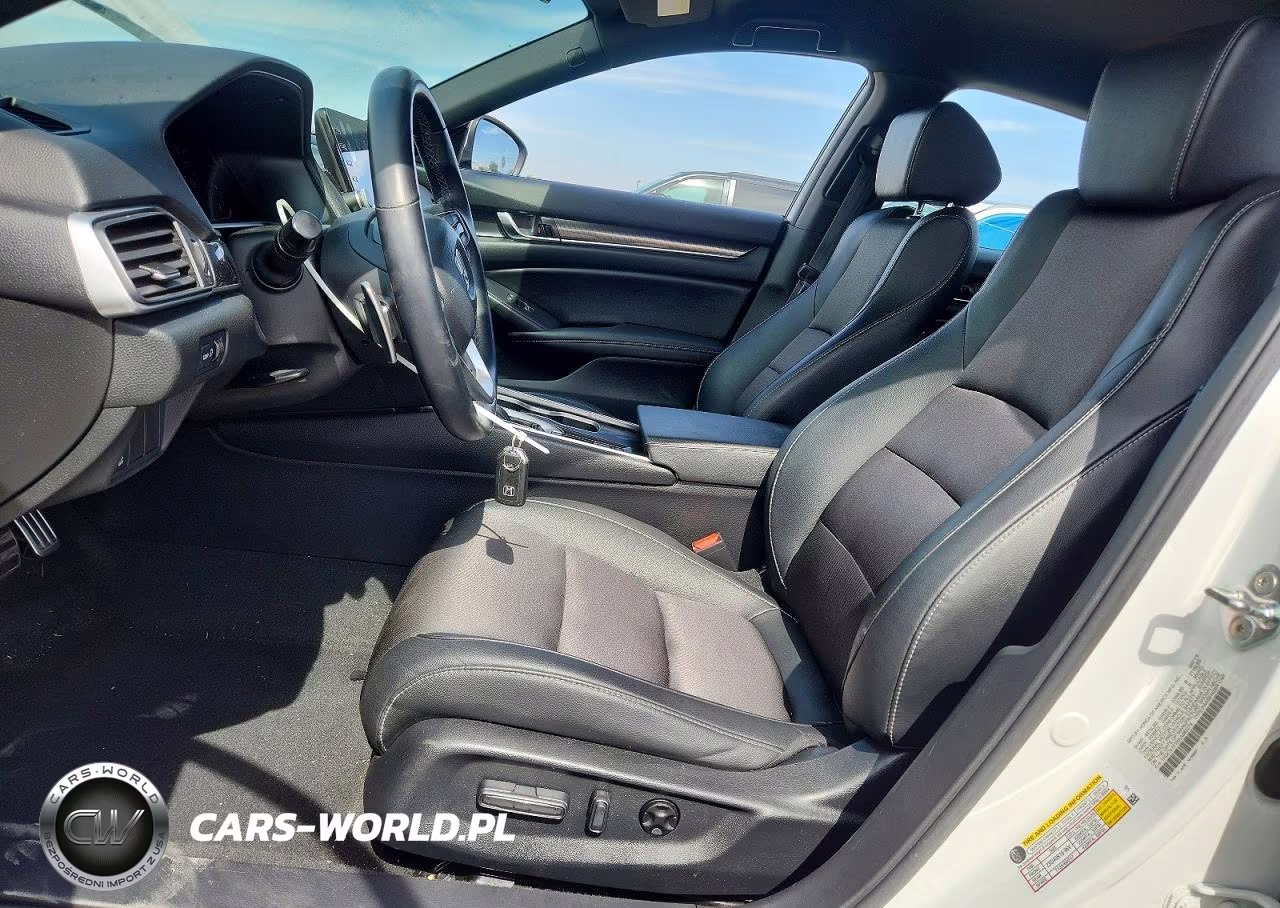 2019 Honda Accord Sport VIN:1HGCV1F3XKA082274 - 7
