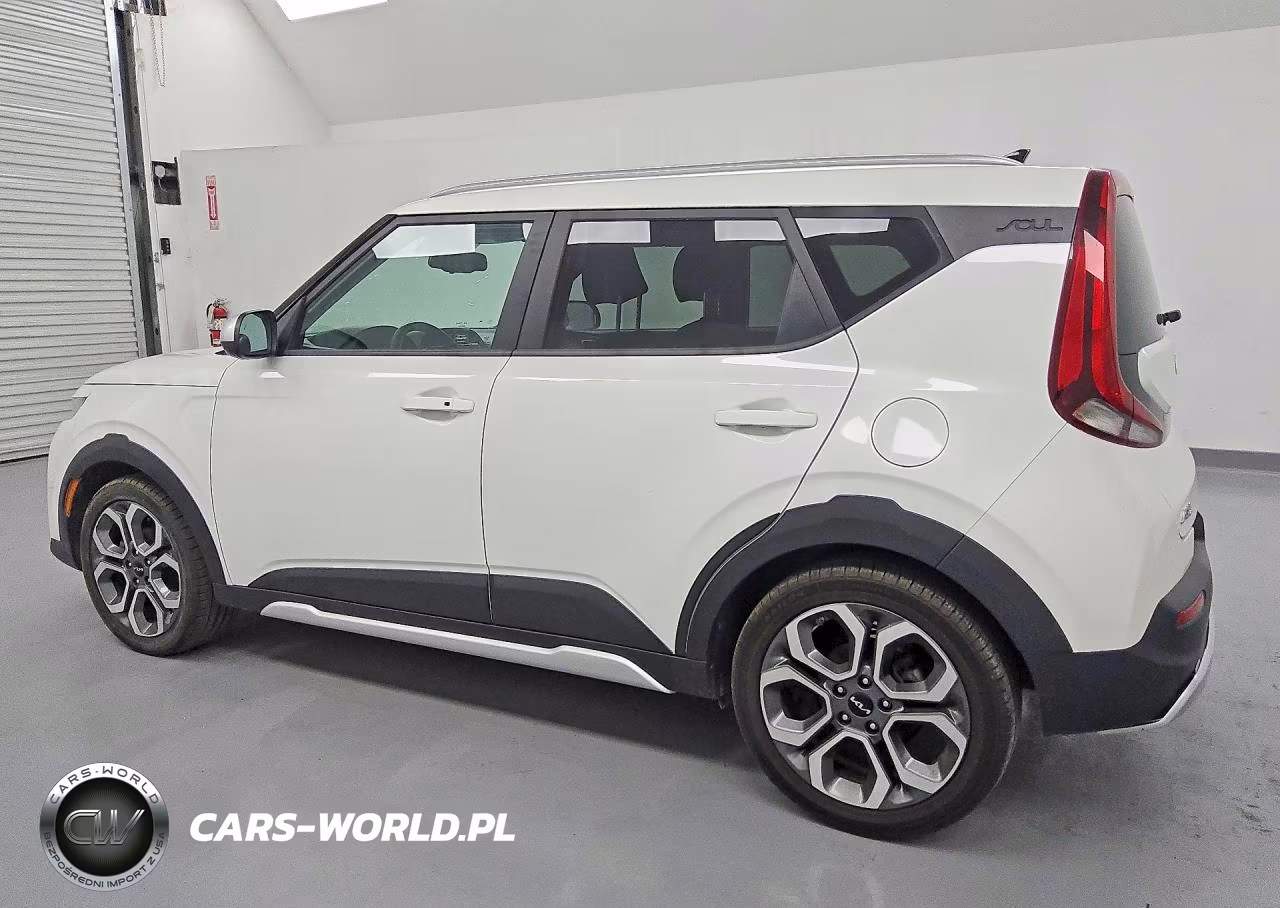 2022 Kia Soul X-Line VIN:KNDJ23AU6N7156009 - 2