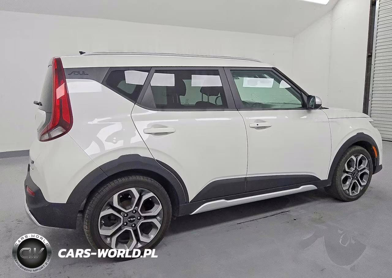2022 Kia Soul X-Line VIN:KNDJ23AU6N7156009 - 3