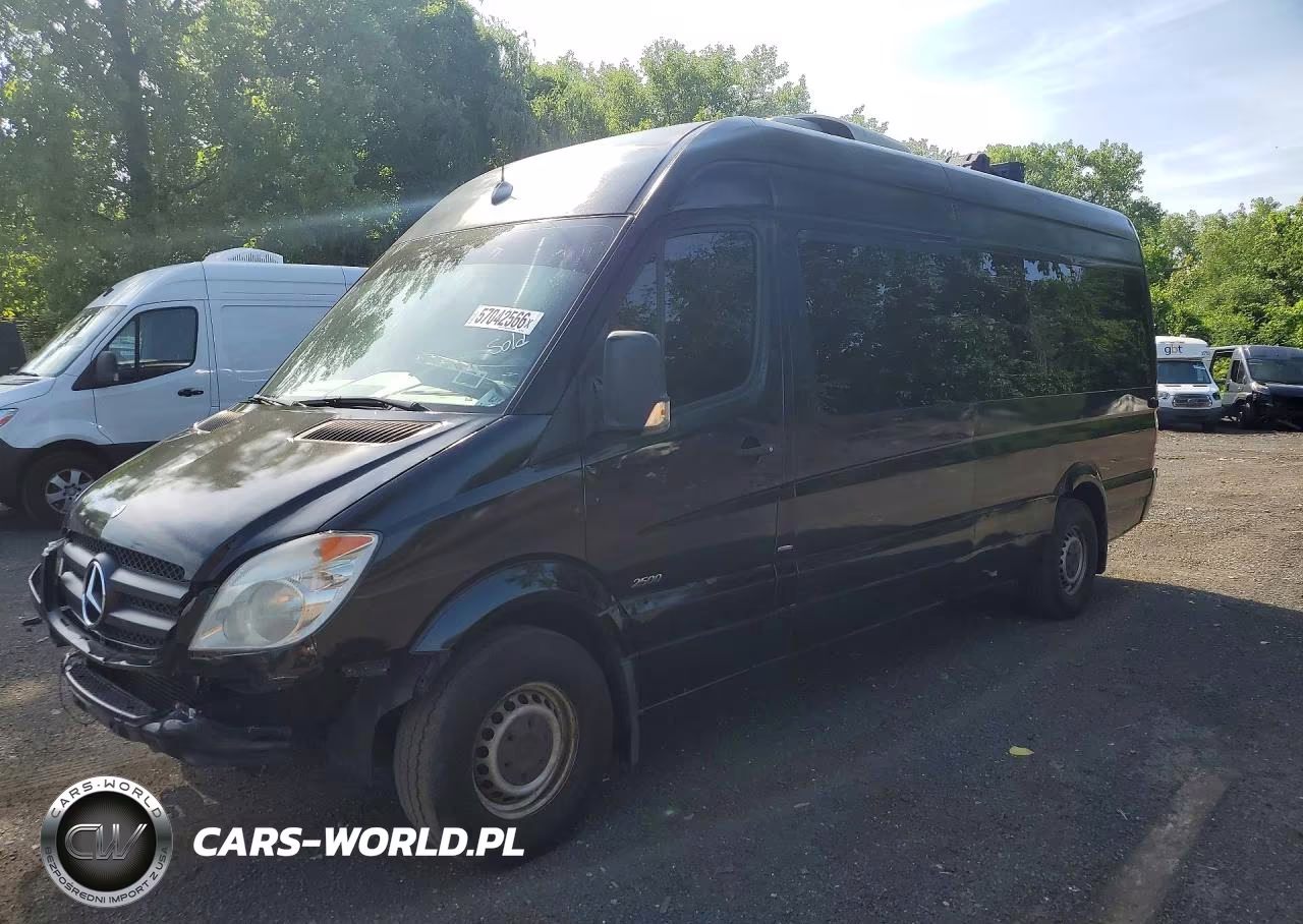 2011 Mercedes-Benz Sprinter 2500