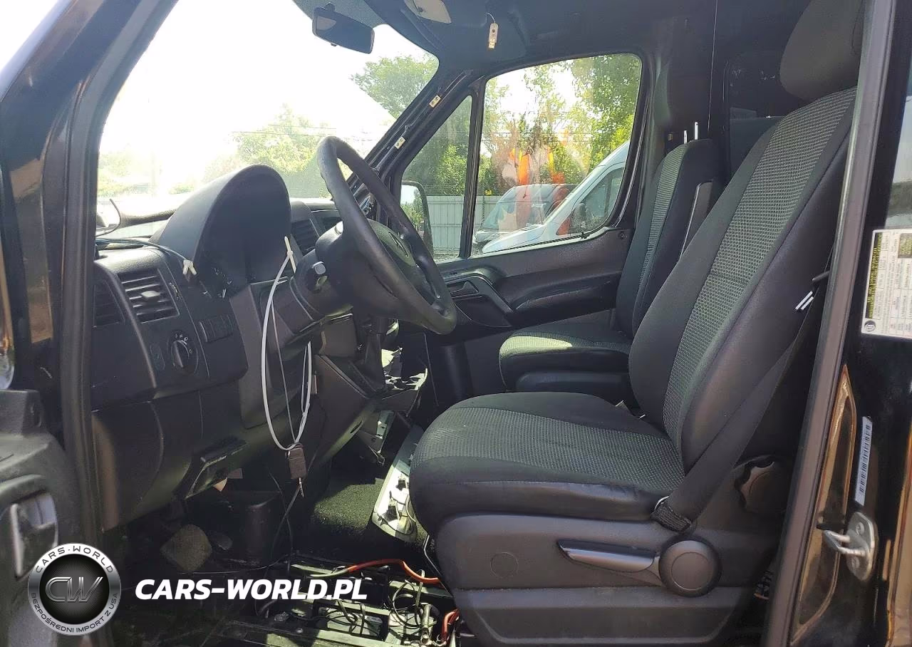 2011 Mercedes-Benz Sprinter 2500 VIN:WDZPE8CCXB5558643 - 7