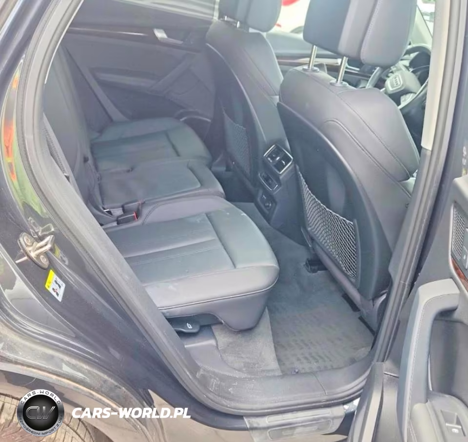 2019 Audi Q5 Premium Plus VIN:WA1BNAFY6K2114695 - 11