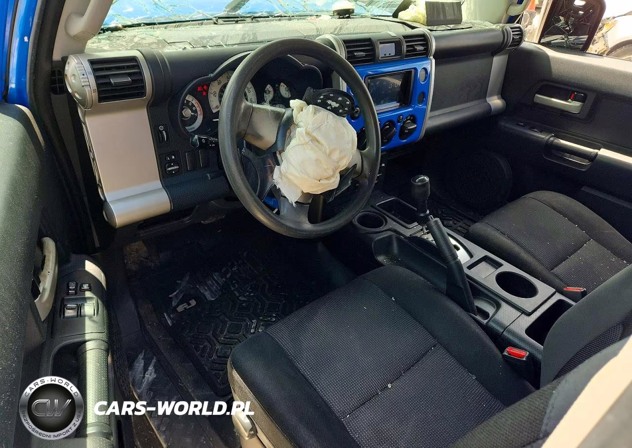 2007 Toyota Fj Cruiser Base VIN:JTEZU11F770015198 - 8