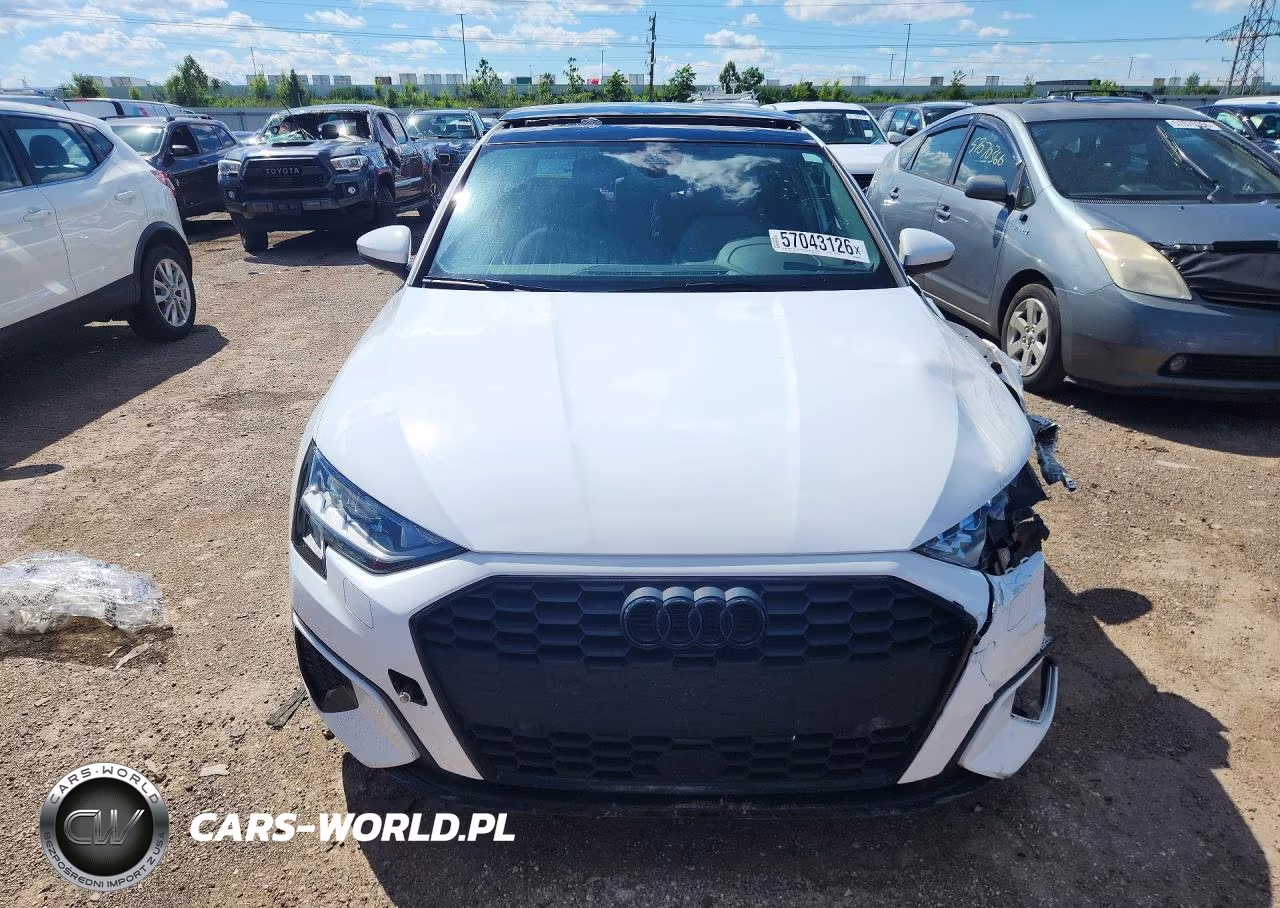 2022 Audi A3 Premium VIN:WAUAUDGY9NA096012 - 5