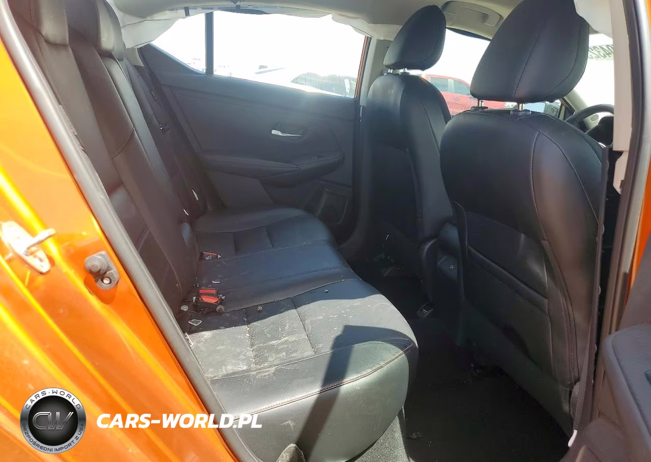 2025 Nissan Sentra Sr VIN:3N1AB8DV0SY226408 - 10