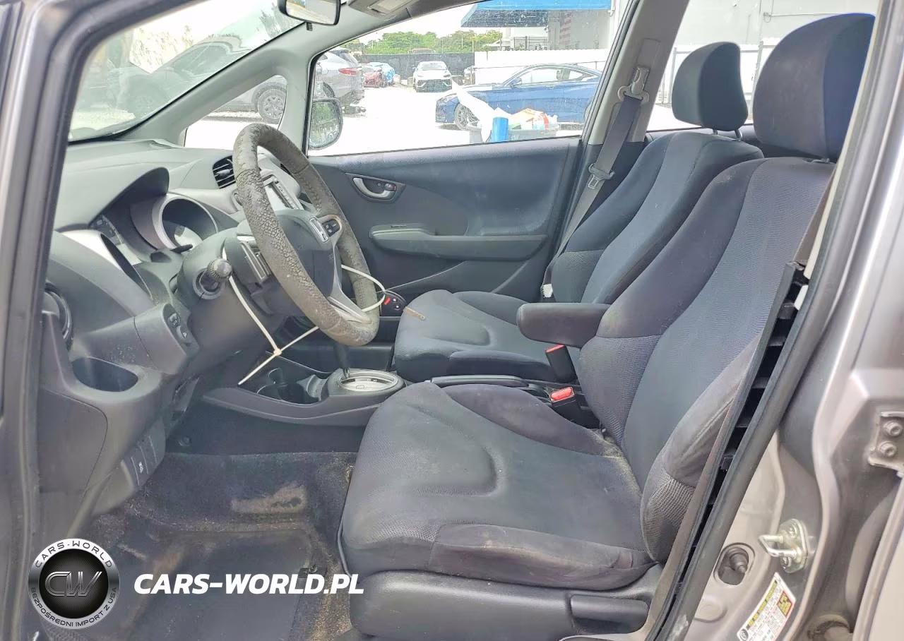 2010 Honda Fit Sport VIN:JHMGE8H69AS018914 - 7