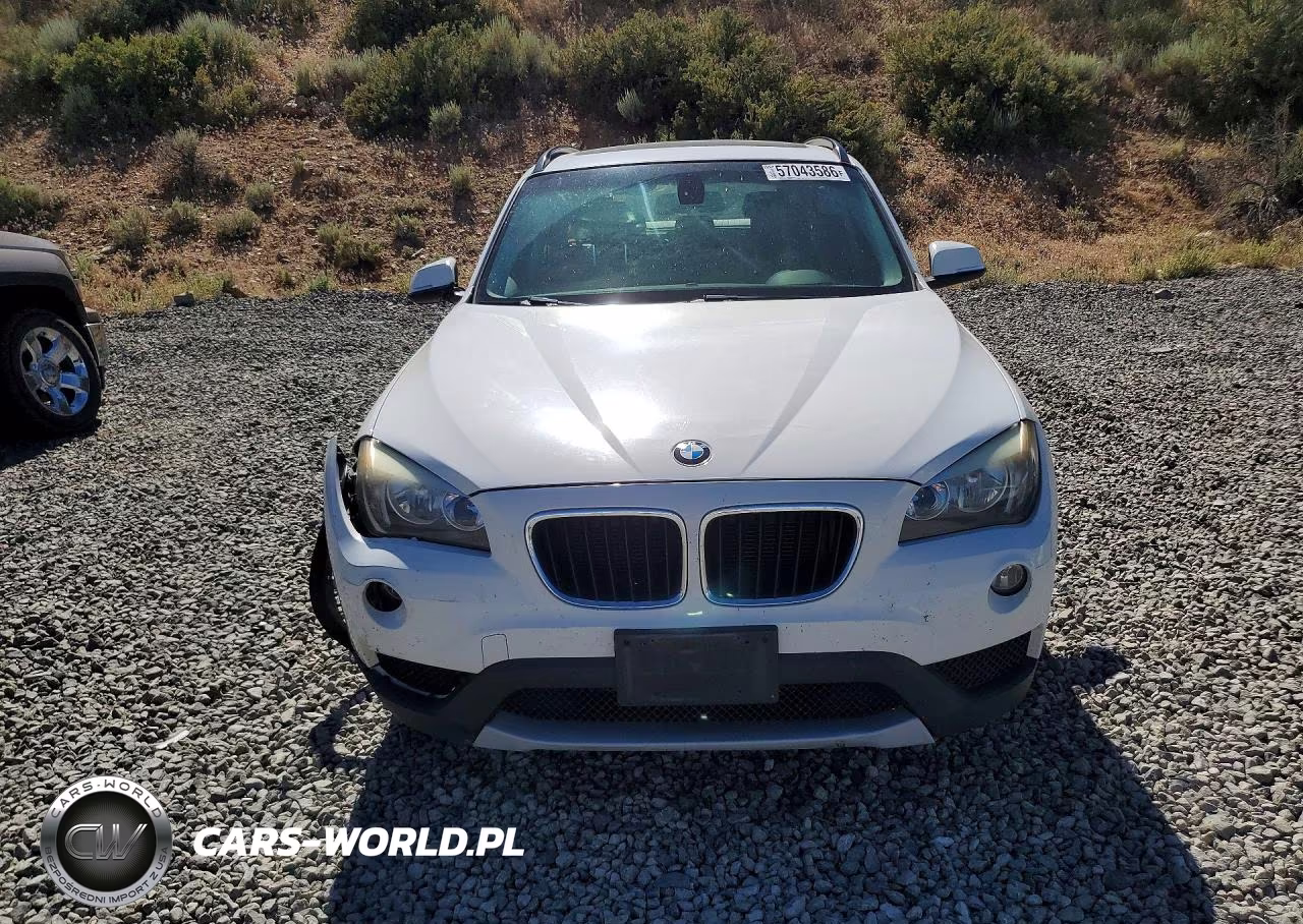 2014 BMW X1 xDrive28I VIN:WBAVL1C56EVY14512 - 5