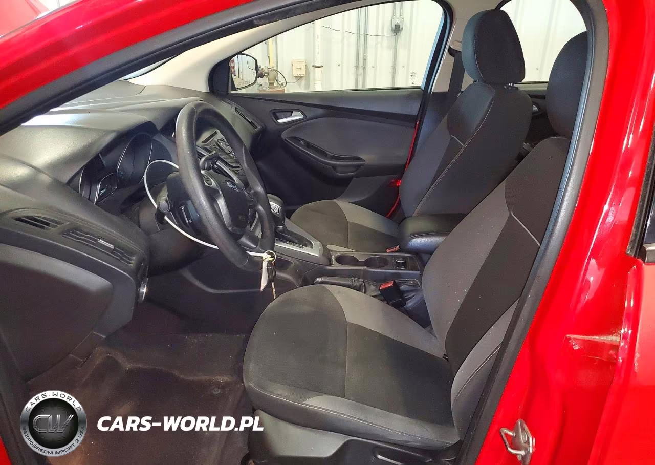 2012 Ford Focus 4D VIN:1FAHP3F27CL477106 - 7