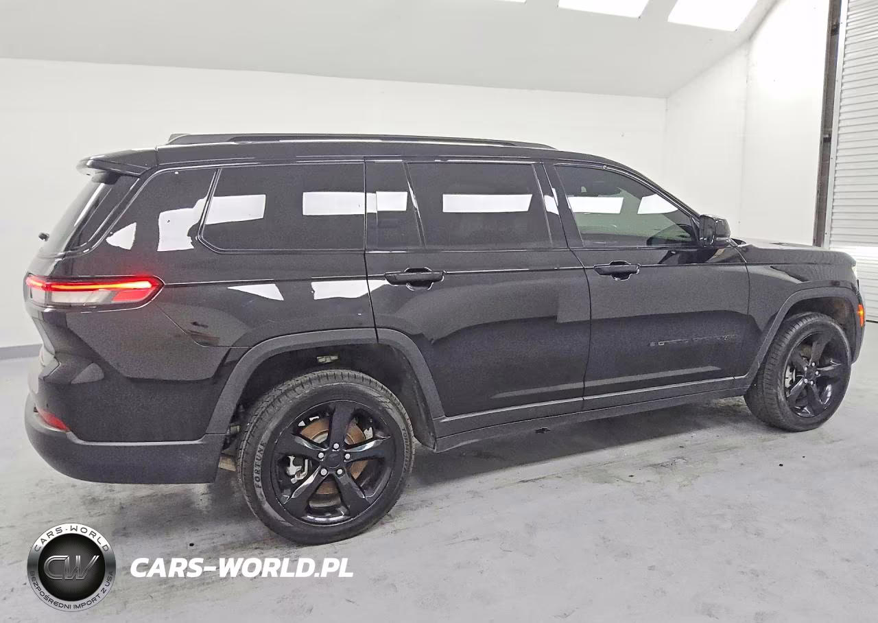 2024 Jeep Grand Cherokee L Laredo VIN:1C4RJKAG0R8935626 - 3