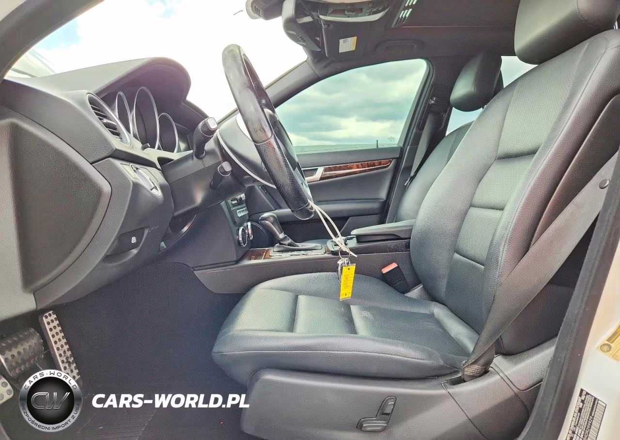 2013 Mercedes-Benz C 250 VIN:WDDGF4HB4DR299929 - 7
