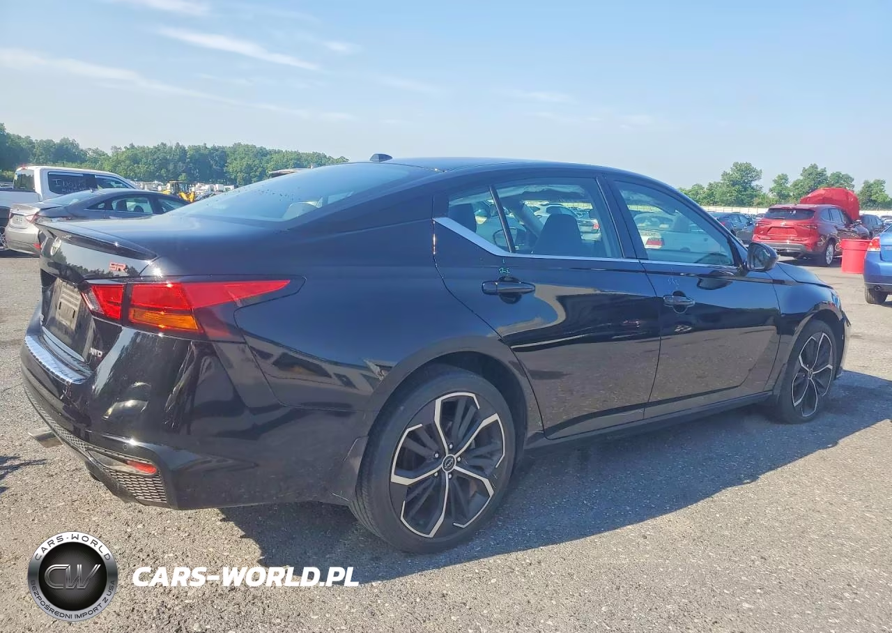 2023 Nissan Altima Sr VIN:1N4BL4CW0PN356040 - 3