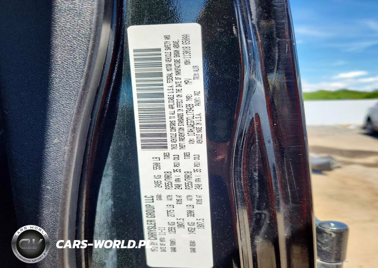 2012 Jeep Wrangler Unlimited Sahara VIN:1C4HJWEG7CL173428 - 14