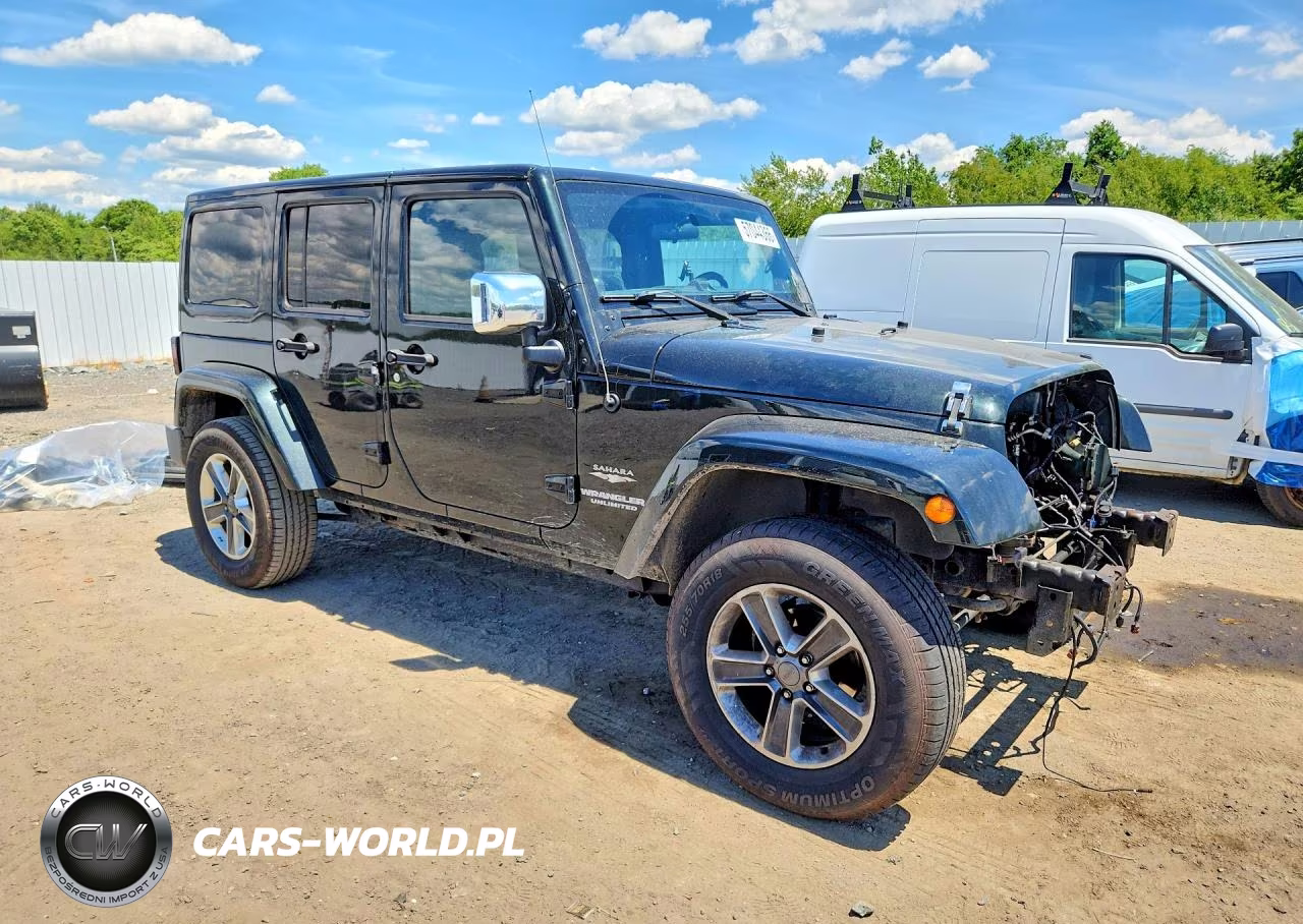 2012 Jeep Wrangler Unlimited Sahara VIN:1C4HJWEG7CL173428 - 4