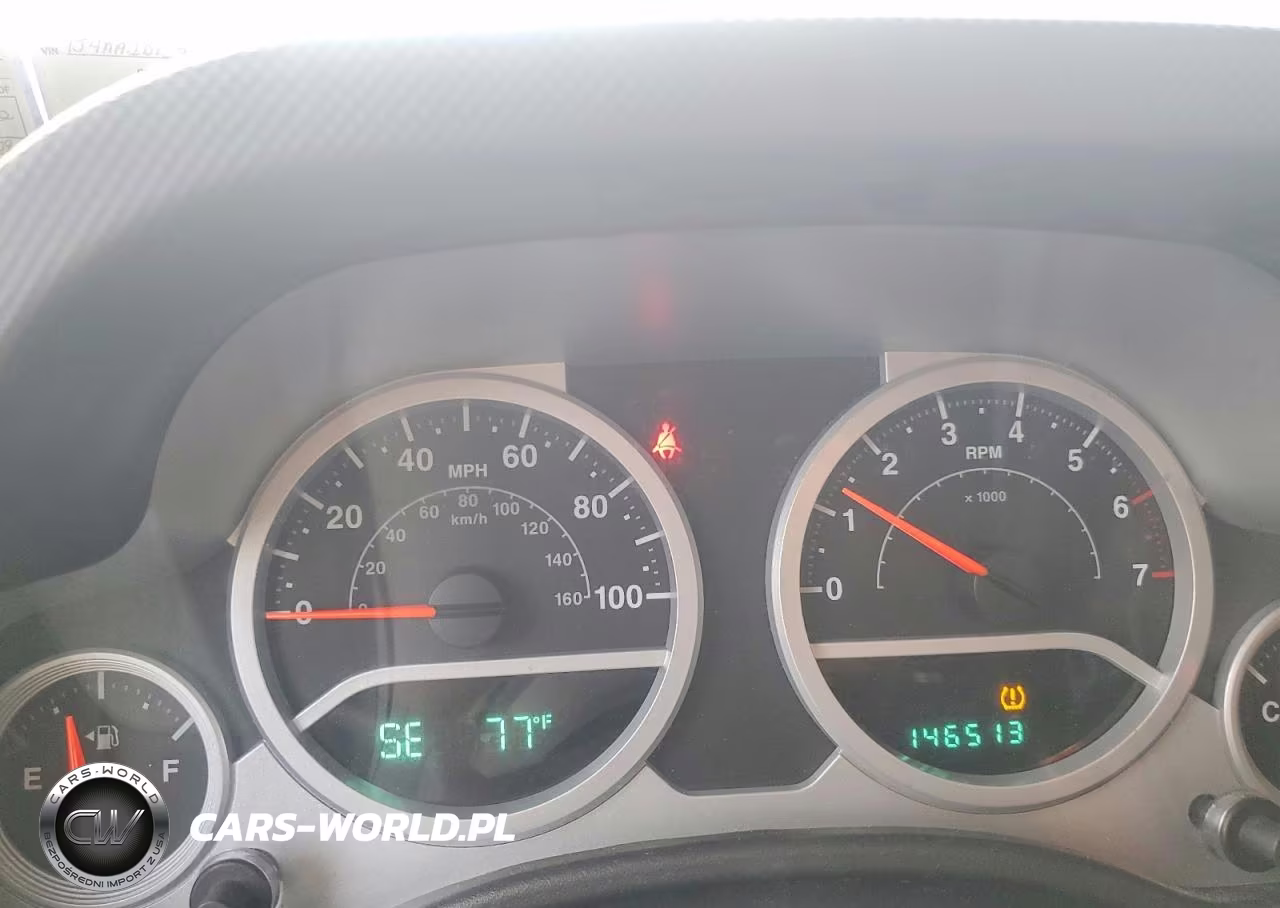2010 Jeep Wrangler Sport VIN:1J4AA2D13AL106114 - 9