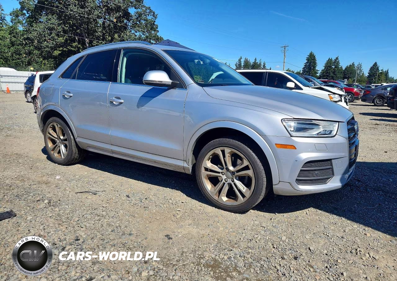 2016 Audi Q3 Premium Plus VIN:WA1EFCFS4GR014806 - 4