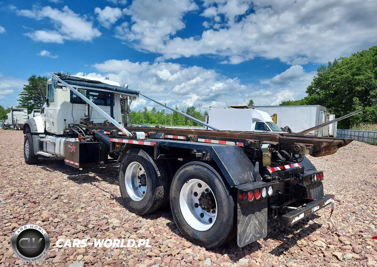 2023 Mack Granite VIN:1M2GR4GC7PM027741 - 3