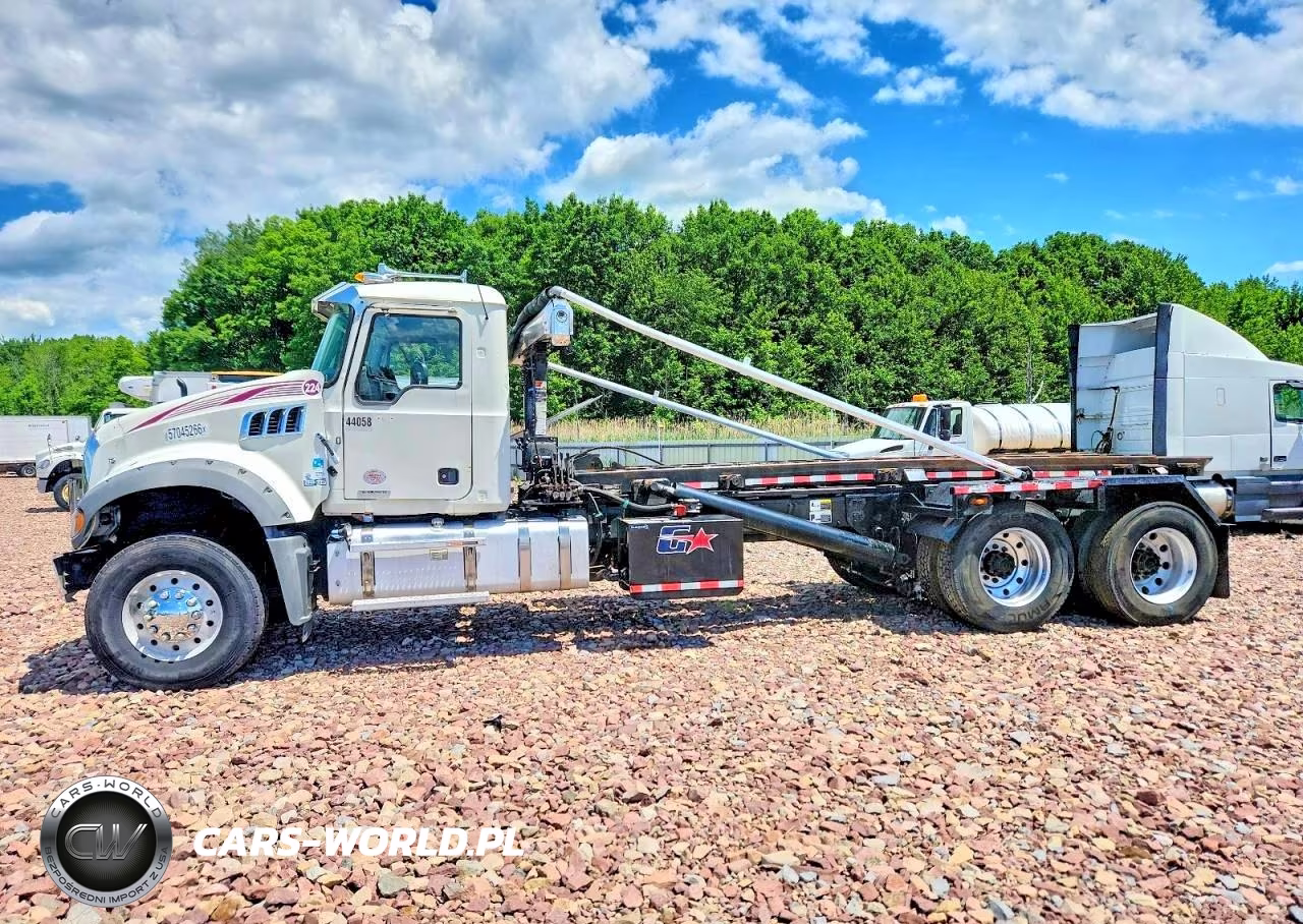 2023 Mack Granite VIN:1M2GR4GC7PM027741 - 7