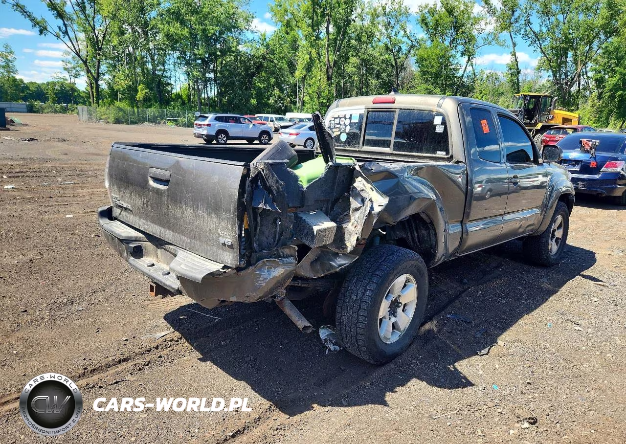 2014 Toyota Tacoma V6 VIN:5TFUU4EN5EX088740 - 3