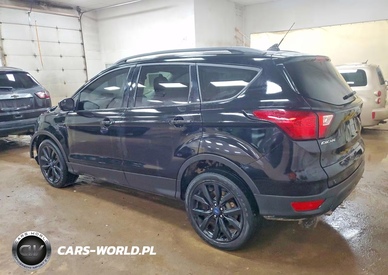 2019 Ford Escape Se VIN:1FMCU9GD6KUA17035 - 2